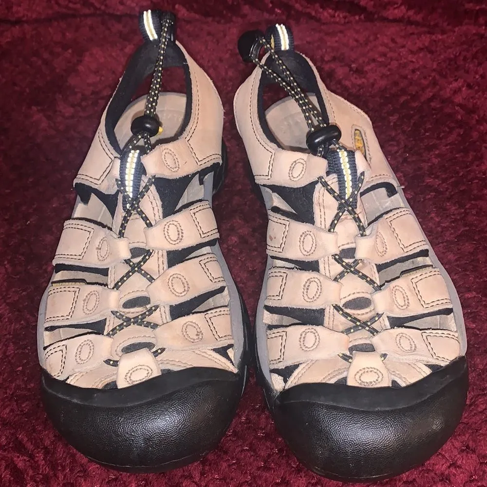 KEEN Womens Whisper Sandal Outdoor Water Hiking
Waterproof Shoe. - Image 2