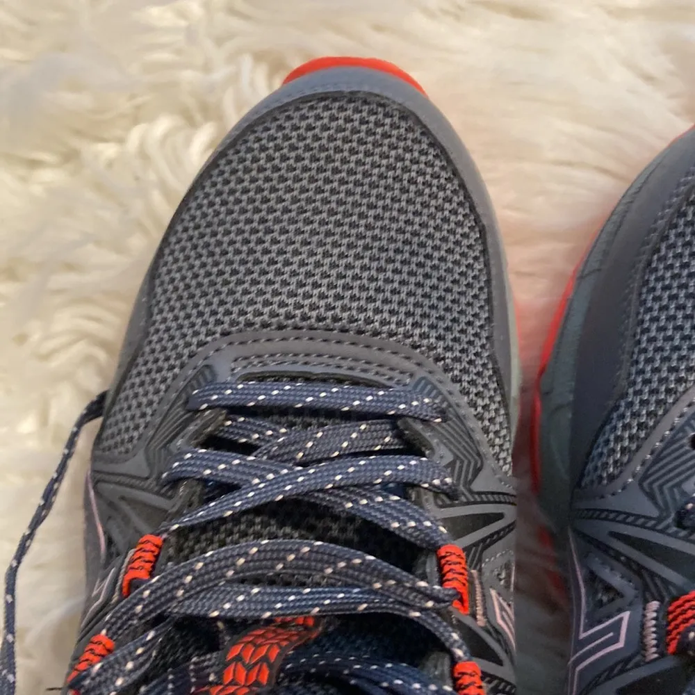 ASICS WOMENS RUNNING SHOES SIZE 8 EXCELLENT CONDITION COLOR GRAY SEE ALL PHOTOS - Image 9