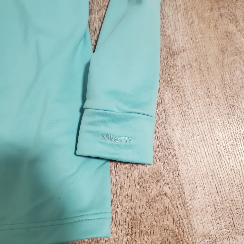 Nike Dri-Fit Blue Mockneck Pullover Size Medium - Image 4