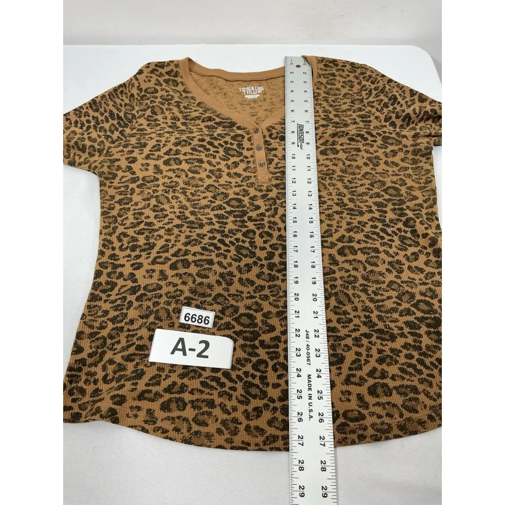 Womans Excellent Time & Tru Pullover Long Sleeve T Shirt XXL Animal Print - Image 7