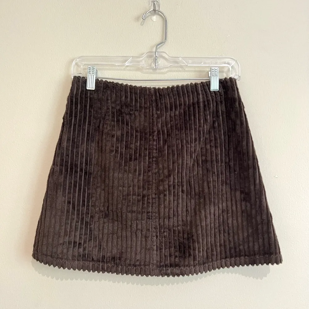ASOS Brown Corduroy Button-Front Skirt Size 2P - Image 4
