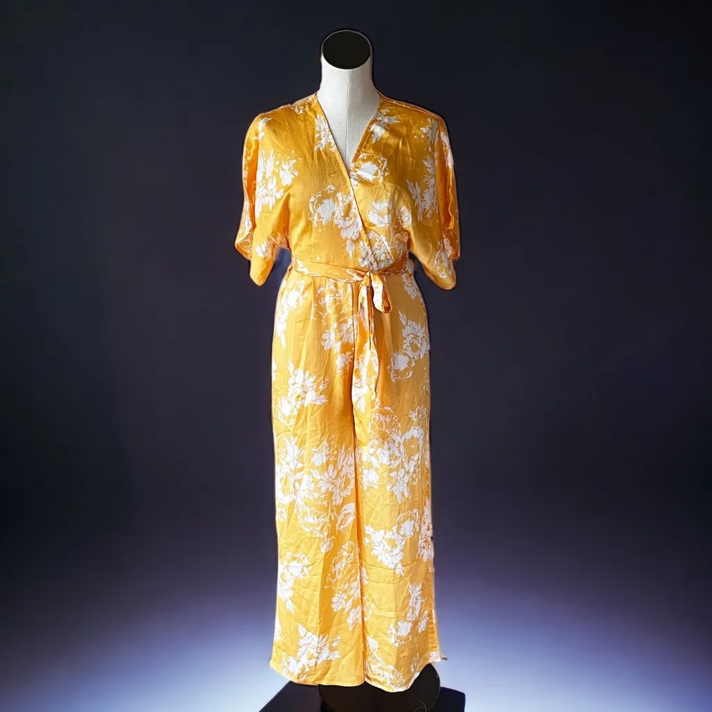 NWT FAVLUX Fashion silky/Chiffon Fabric Yellow Floral Jumpsuit - Image 6