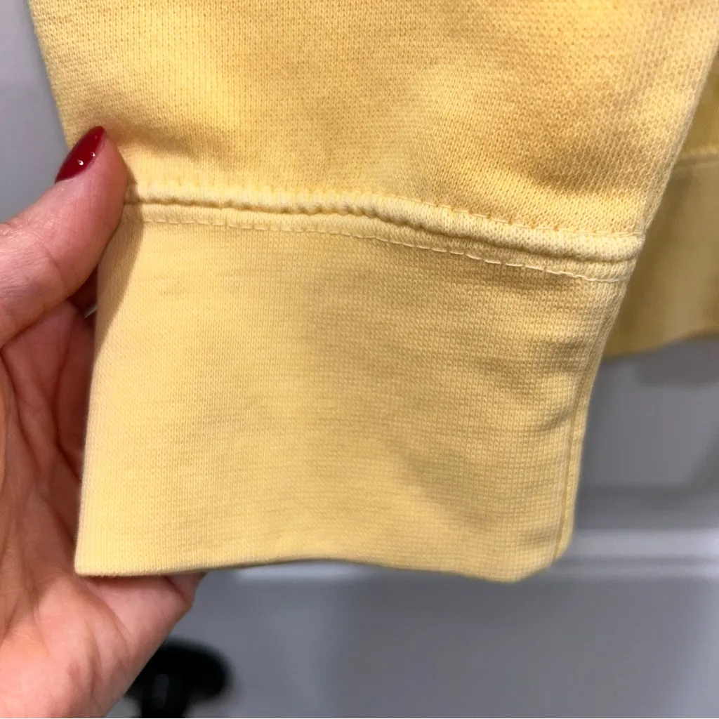 Comfort Colors Yellow Crewneck Sweatshirt Women’s Medium - Image 4