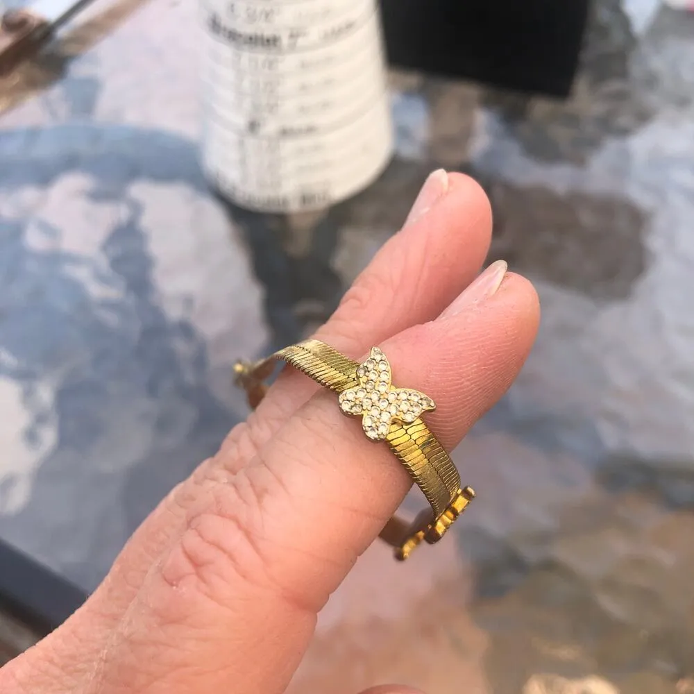 Vintage Women's Herringbone Pave Rhinestone Butterfly Gold Tone Bracelet - Image 5