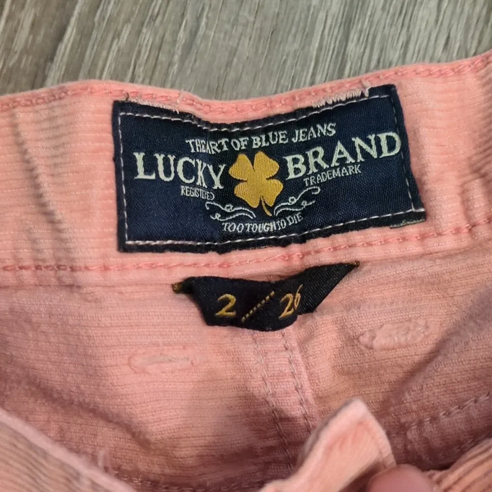 Lucky brand pink corduroy shorts size 2/26 - Image 2