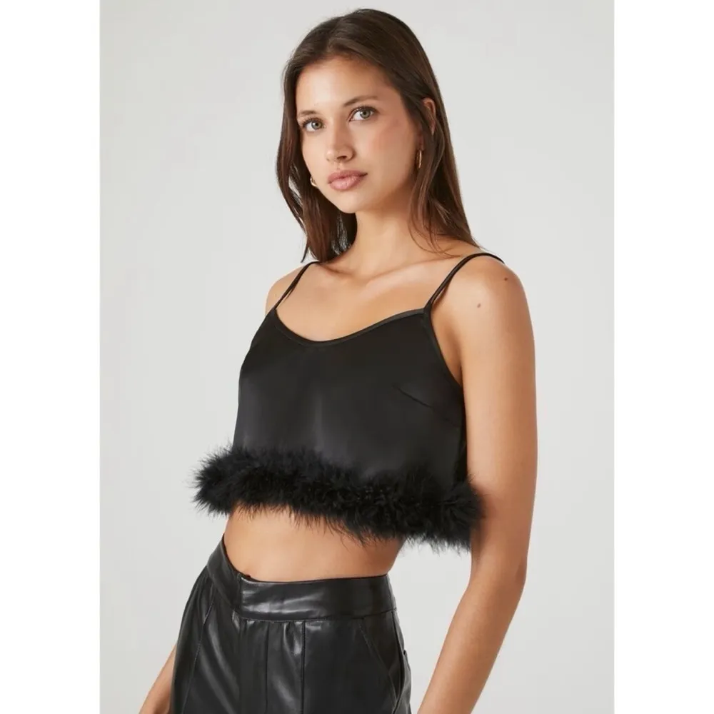 Forever 21 Black Feather Trim Cropped Satin V-Neck Cami Top Blouse Size XL NWT - Image 3