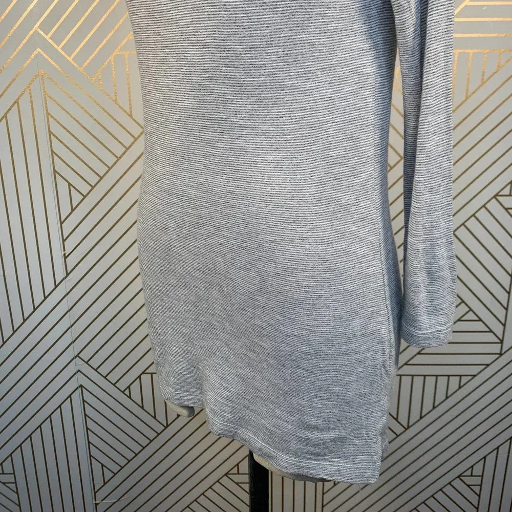 Marine Layer Striped Slub‎ Rayon Gray Stripe Tee - Image 5