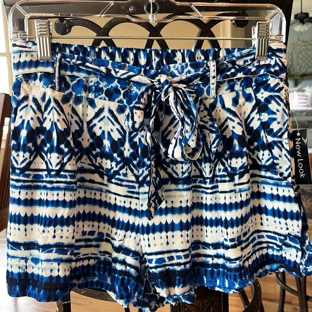 New Look Flowy Shorts Tie Belt Blue White Womens Medium Beach Bohemian Mom - Image 14