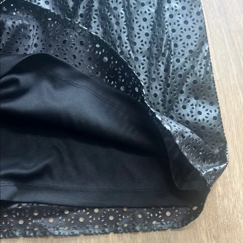 London Times Faux Leather perforated ruffle‎ dress Sz 8 - Image 5