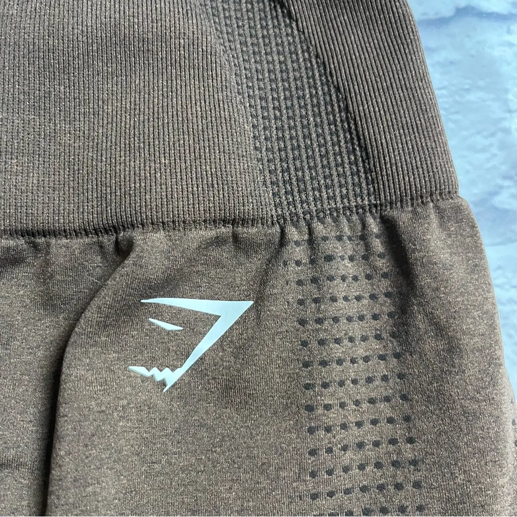 Gymshark Brown  seamless Leggings black dots - Image 3