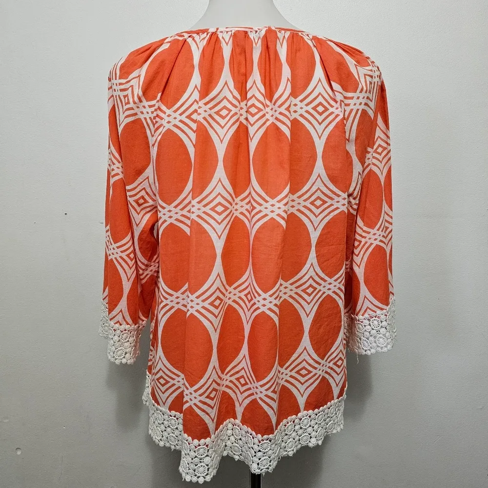 Crown & Ivy Orange & White Geo Print Crochet Detail Peasant Blouse Size XL - Image 5