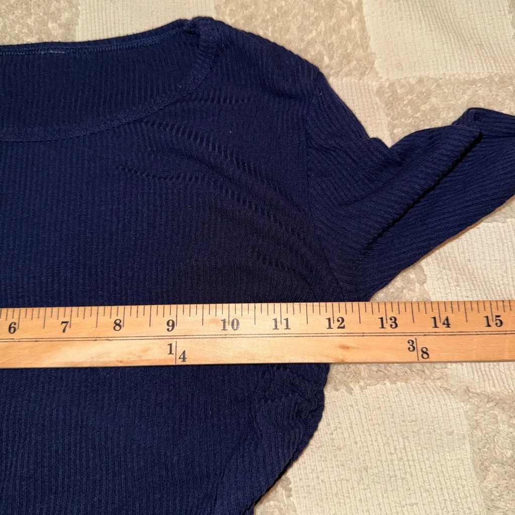 Alo Gather Long Sleeve size XS/S - Image 2