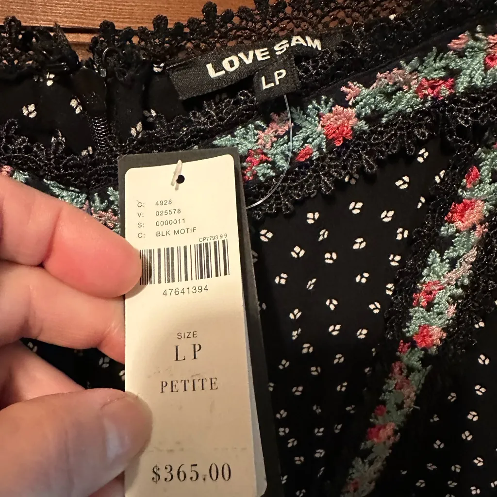 NWT Love Sam Cassandra Dress Size LP - Image 9
