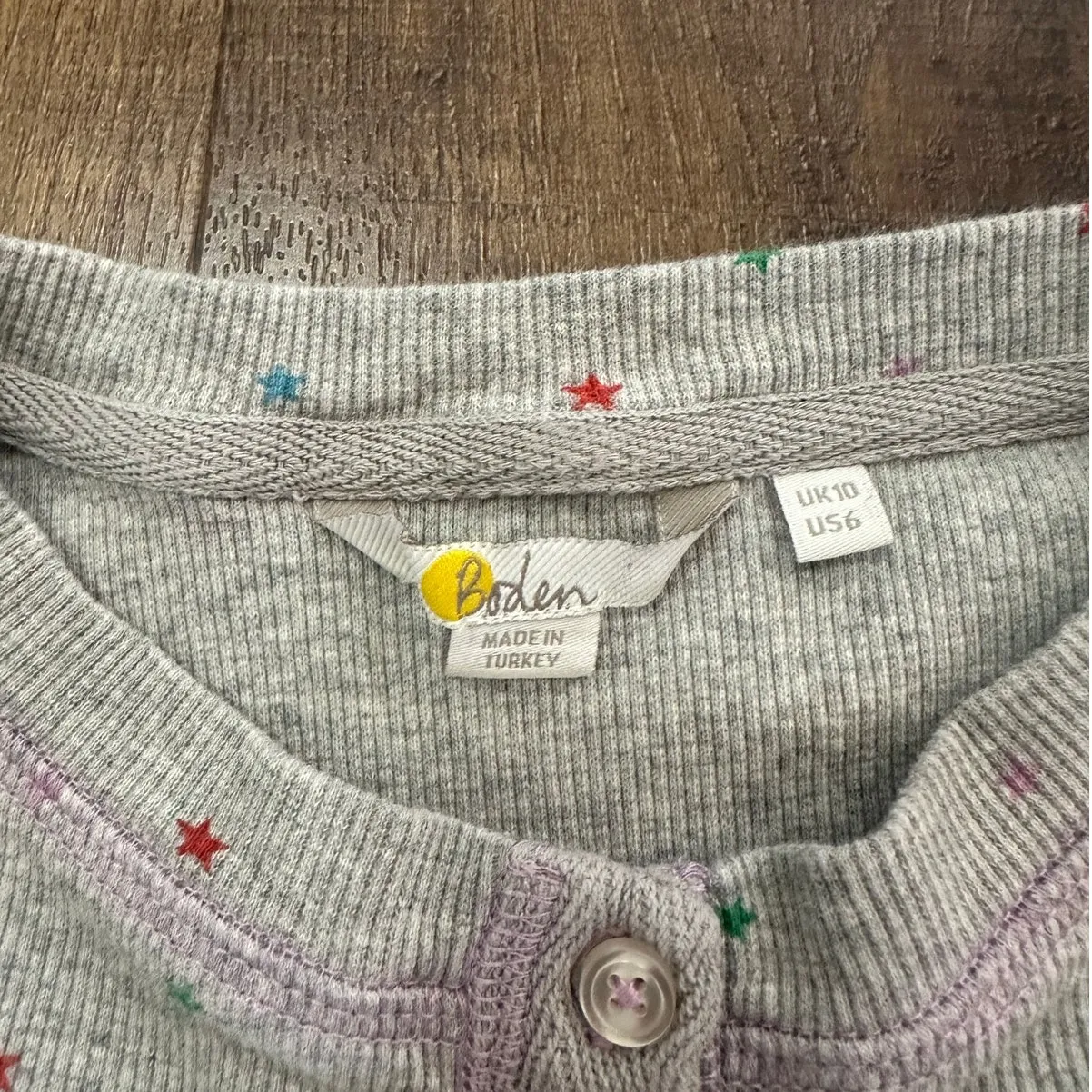 Boden Thermal Pajama Set Henley Top and Jogger Pants Grey Star Print Size US 6 Gray Size M - Image 4