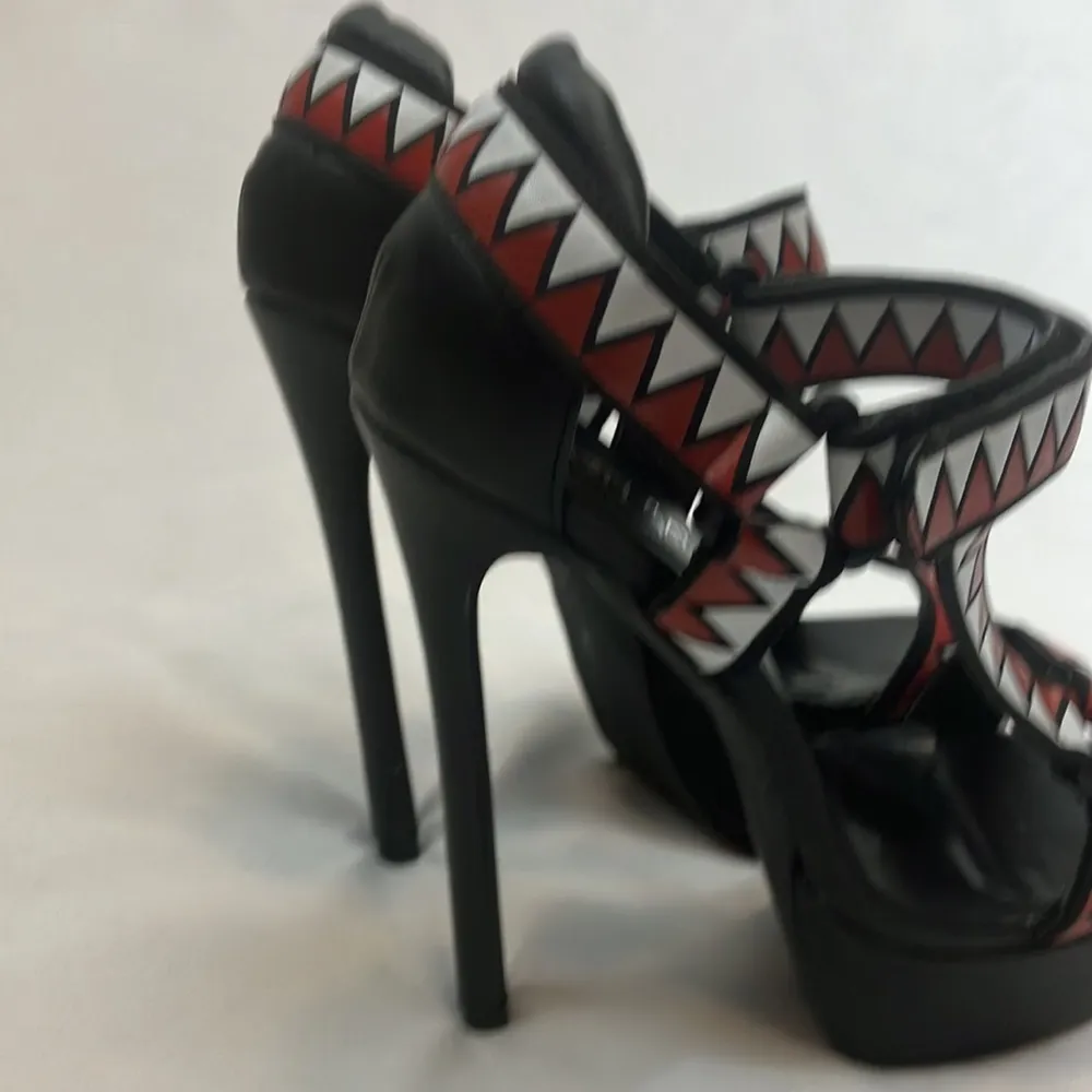 Nasty Gal black, red, and white leather 6” heels - Image 6