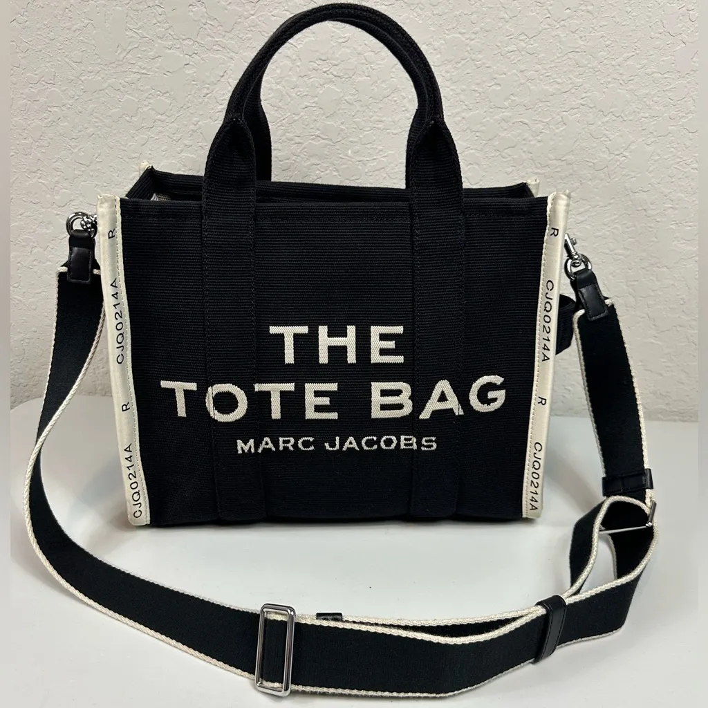 Marc Jacobs The Jacquard Medium Sized Woven Deluxe  Fabric Tote In Black - Image 2