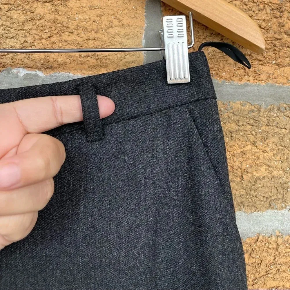 Prada virgin wool dress pants size 40/6 - Image 3