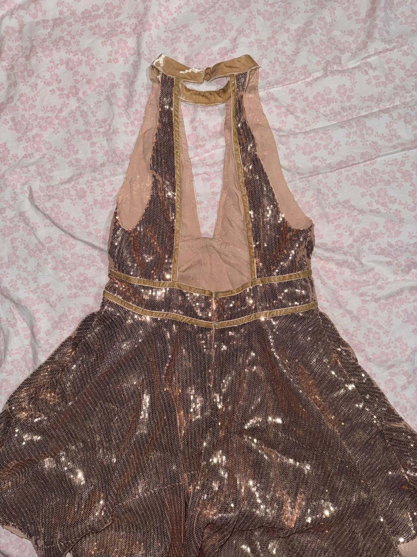 Film Noir Sequin Dress - Image 5