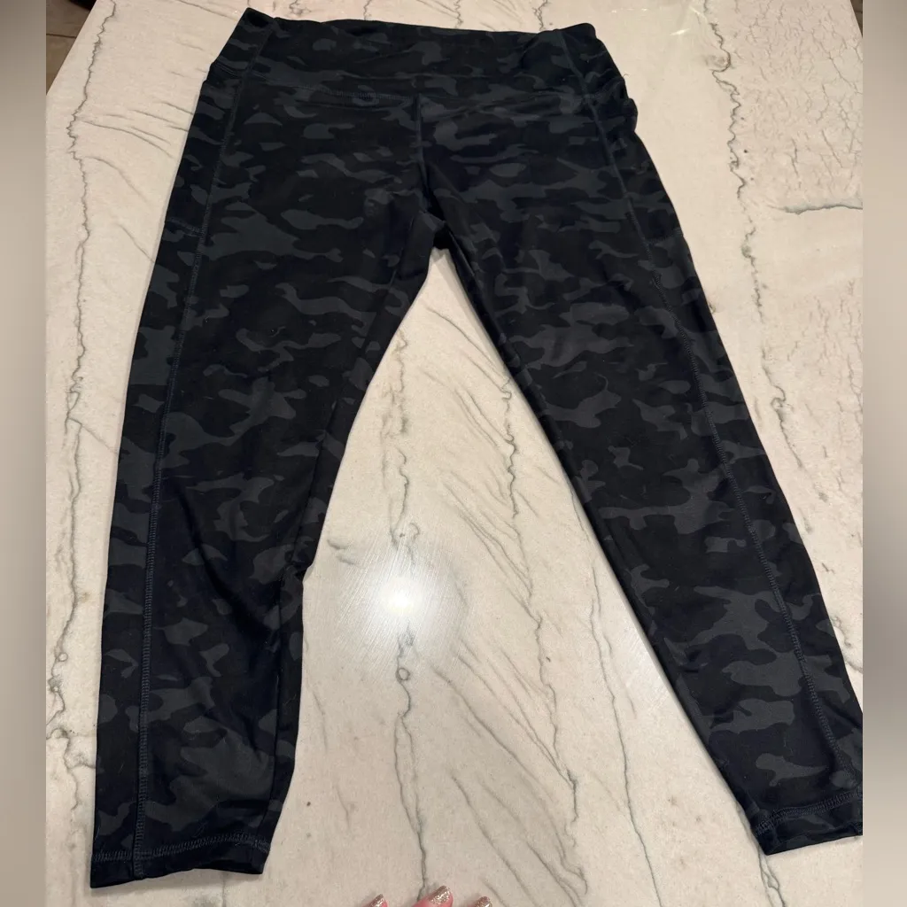 Danskin Black Camo High Rise Leggings w/ Side Pockets XL Full Length Athleisure - Image 16