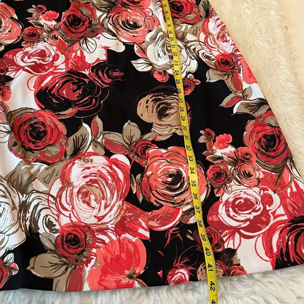 Connected Woman Sleeveless Floral Sheath Dress Please Read Below - Image 7