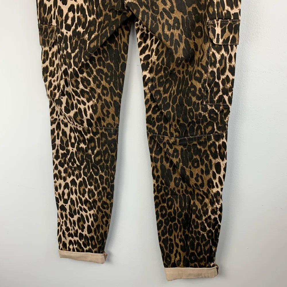 NWT Ashley Mason Leopard Skinny Cargo Pants - Image 13