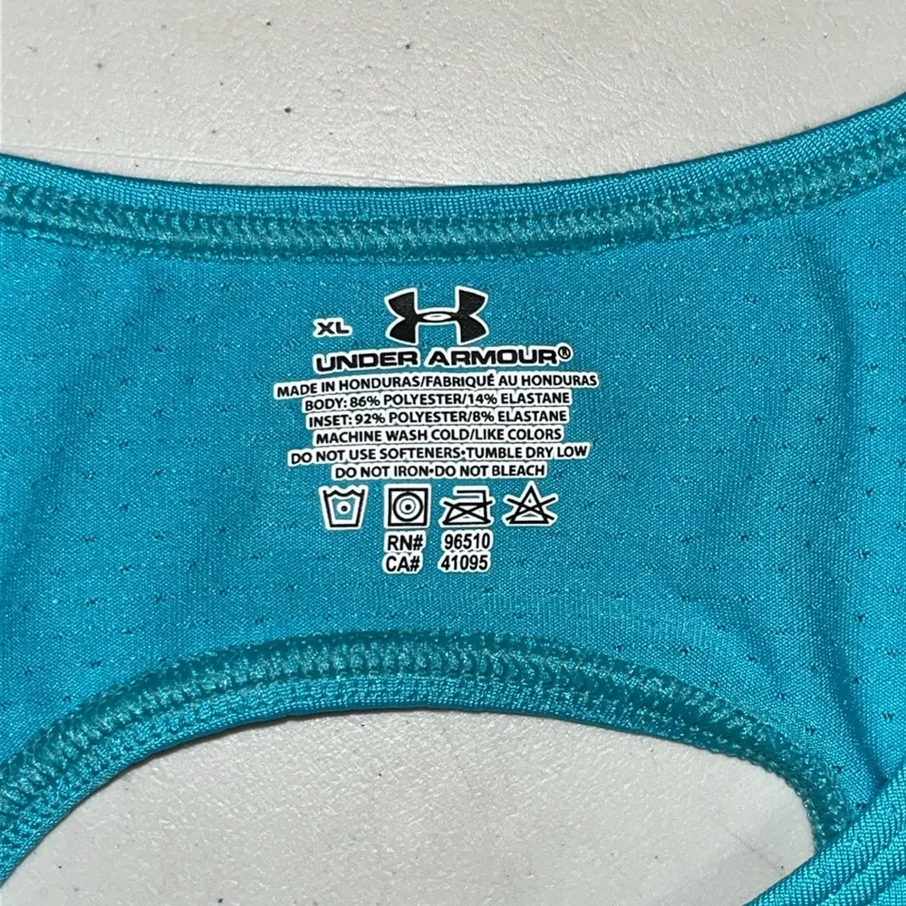 Under Armour Size XL Blue & Green Colorblock Athletic Tank Top w/ Shelf Bra - Image 4