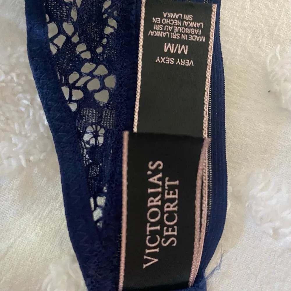 Victoria's Secret Keyhole Bralette Lace High Neck Size Medium Wireless Sexy Blue - Image 4