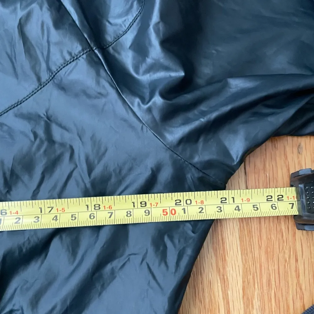 Nike  Women’s Windrunner Black Hooded Jacket - Image 12