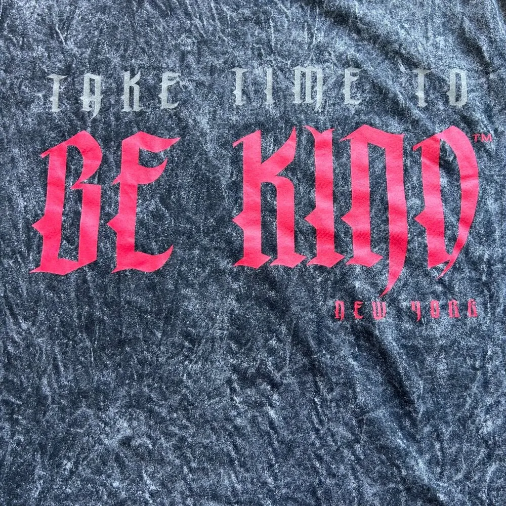 Hard Rock Gray Be Kind Tshirt New York women size medium - Image 2