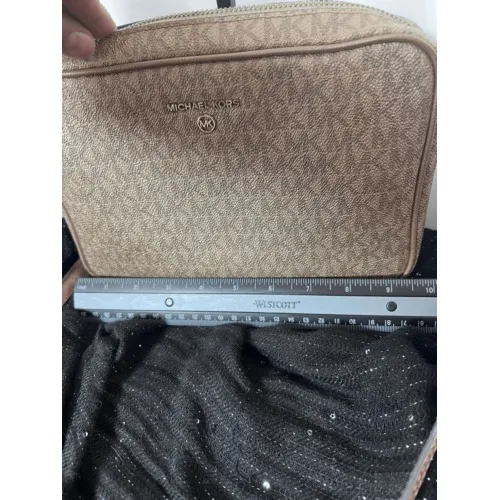 Michael Kors Rose Gold Crossbody Purse Chain‎ Detail - Image 13