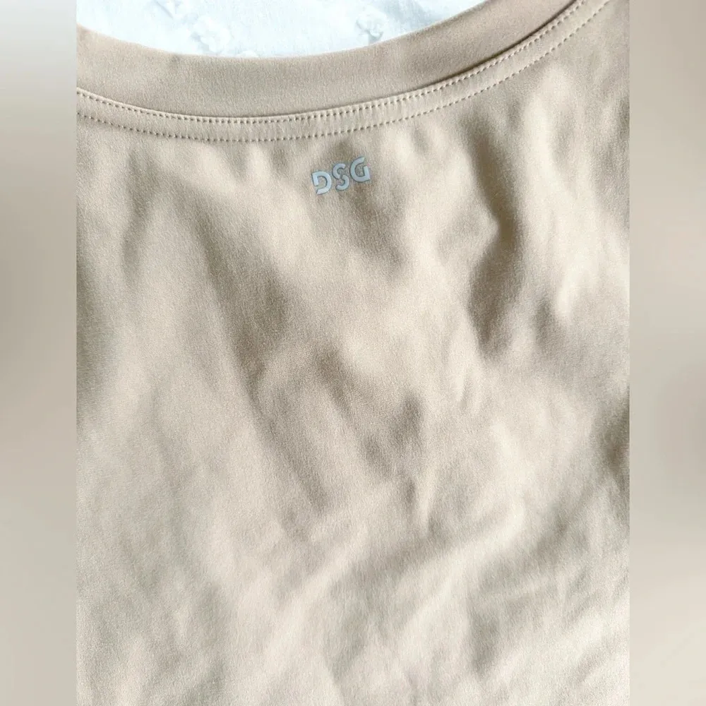 DSG Plus Size Crop Camel Tan Tank 2X 2XL Curvy NWOT Muscle Tank - Image 7