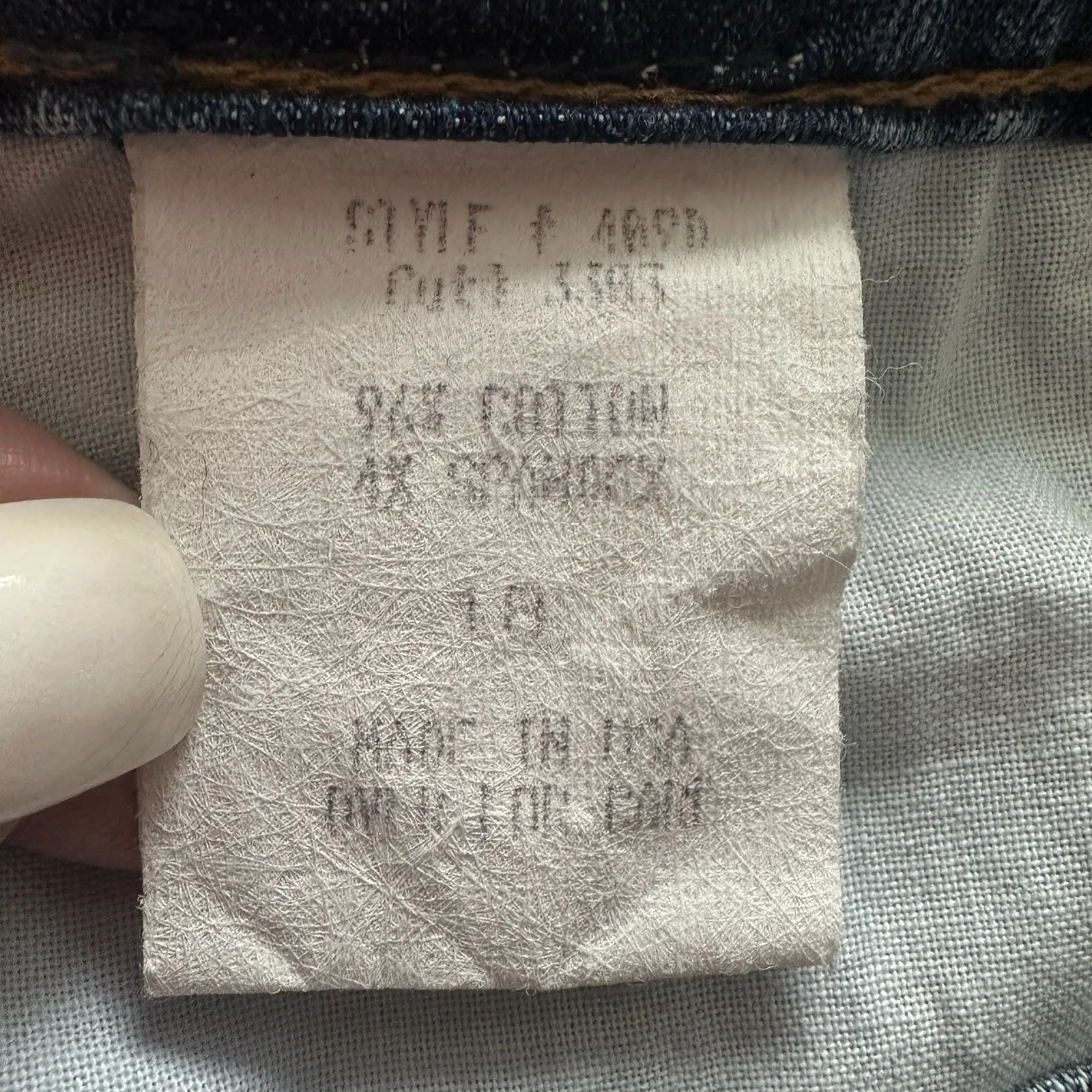 NYDJ Tummy Tuck Jeans Women's Size 16 Made in USA Cropped Denim Straight Leg‎ - Image 16