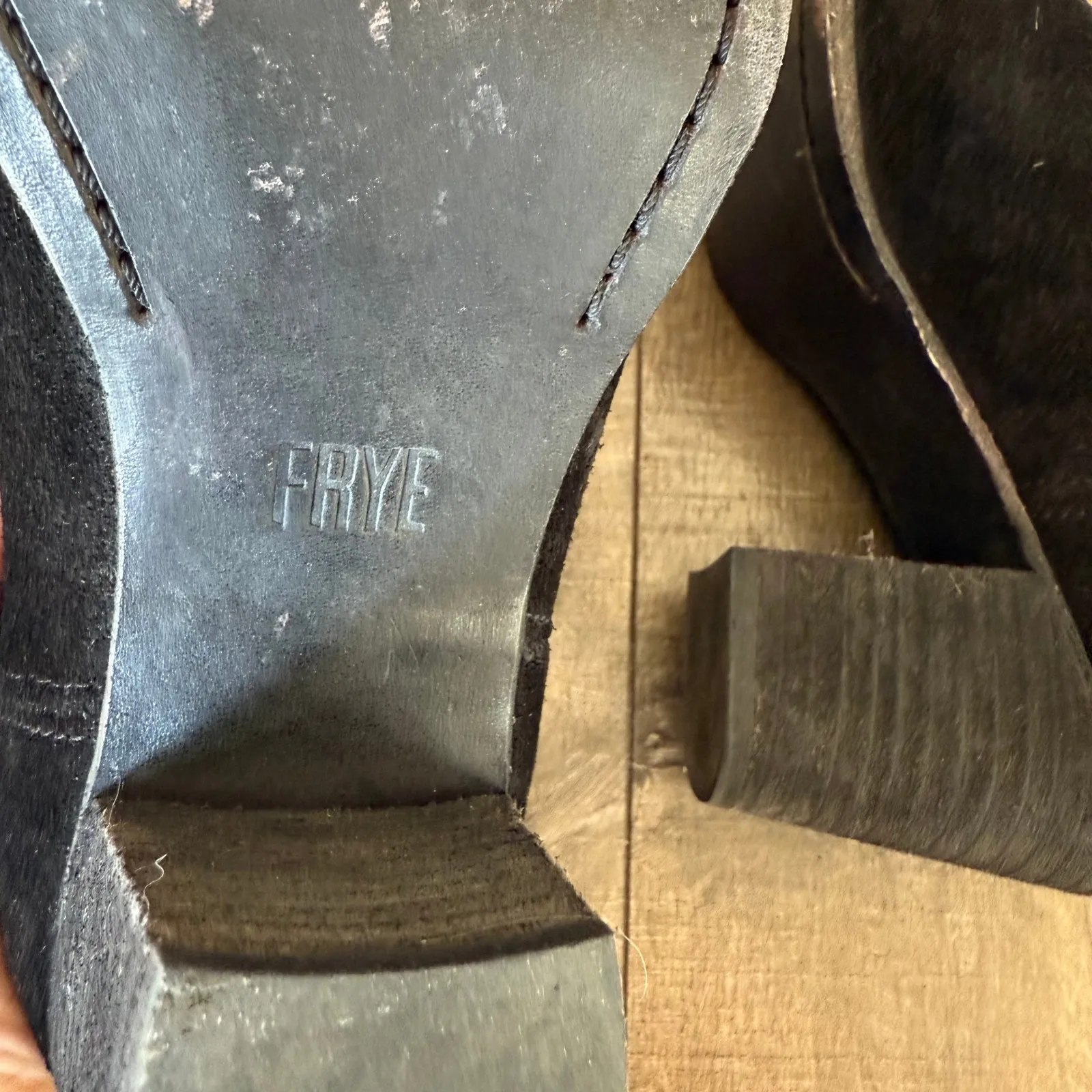 Frye Suede Naomi Pickstitch Ankle Booties Leather‎ Accent Size 9 Cowgirl Western - Image 4