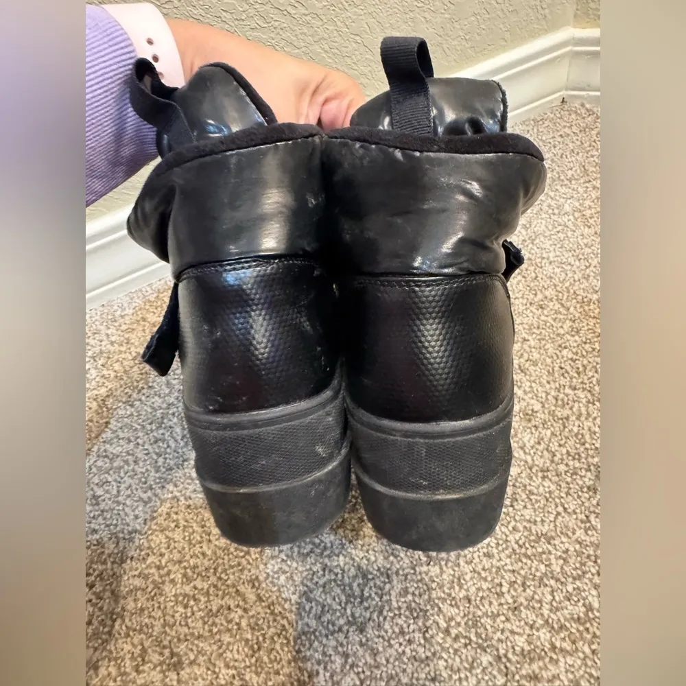 Juicy Couture Women's Ladies Veronica Logo Puffer‎ Platform Boots Black Size 8 - Image 4