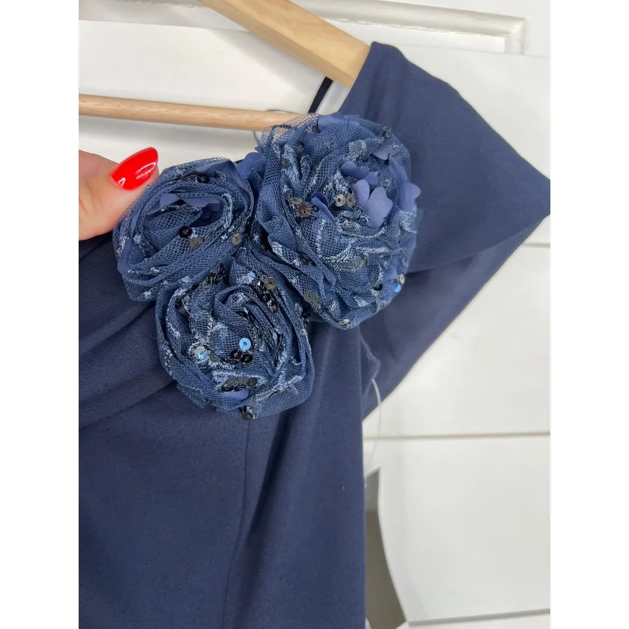 XSCAPE Navy Blue Off Shoulder Ruched Floor Length Evening Gown Dress Size 6 - Image 6