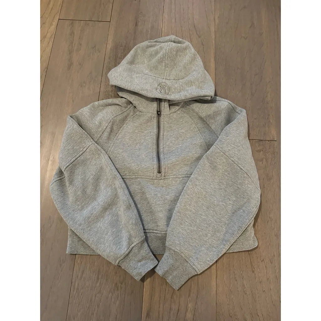 Women's Lululemon Gray Scuba Oversized Half - Image 7