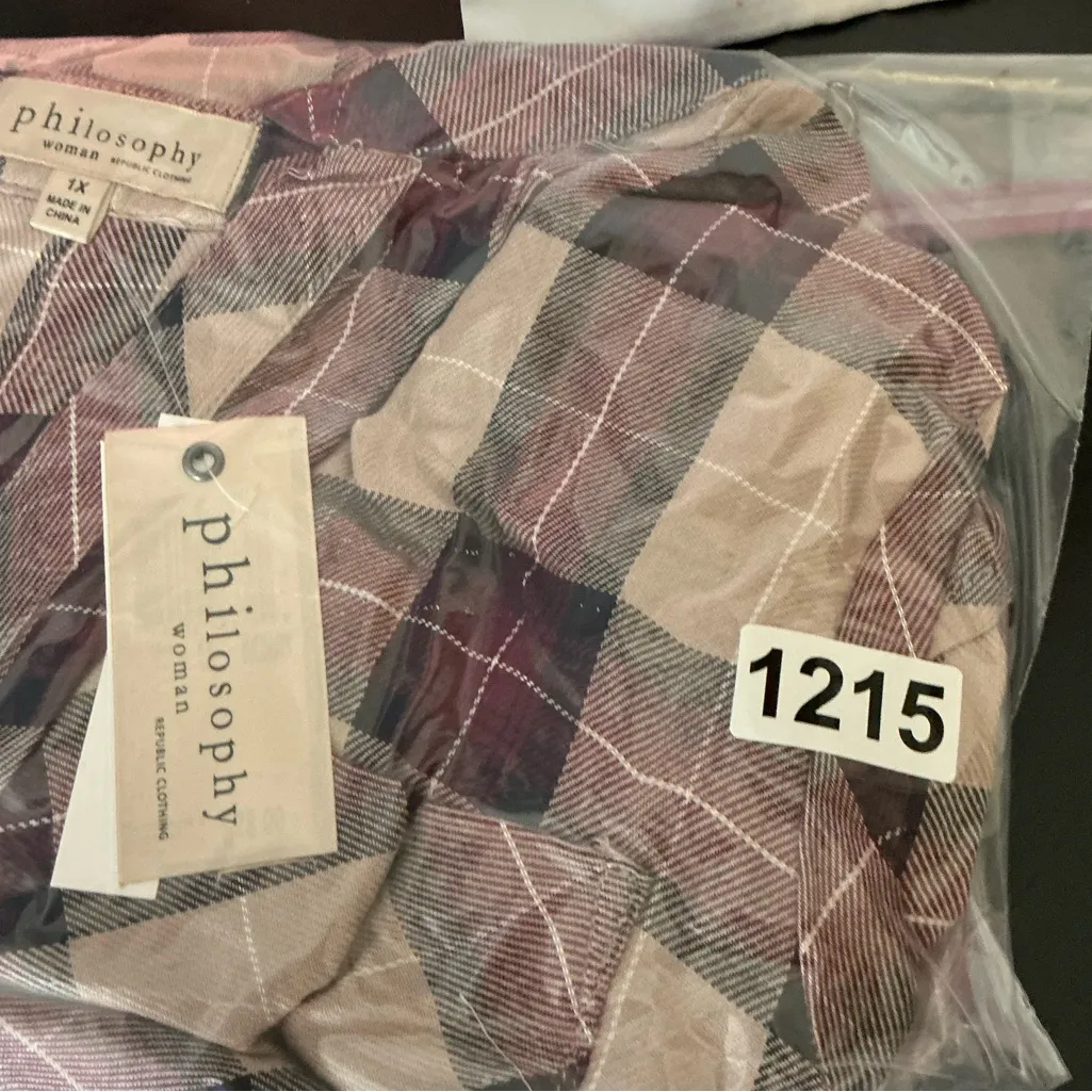 Philosophy Red,Cream and Black plaid Sleeve Button Down Shirt - Image 4