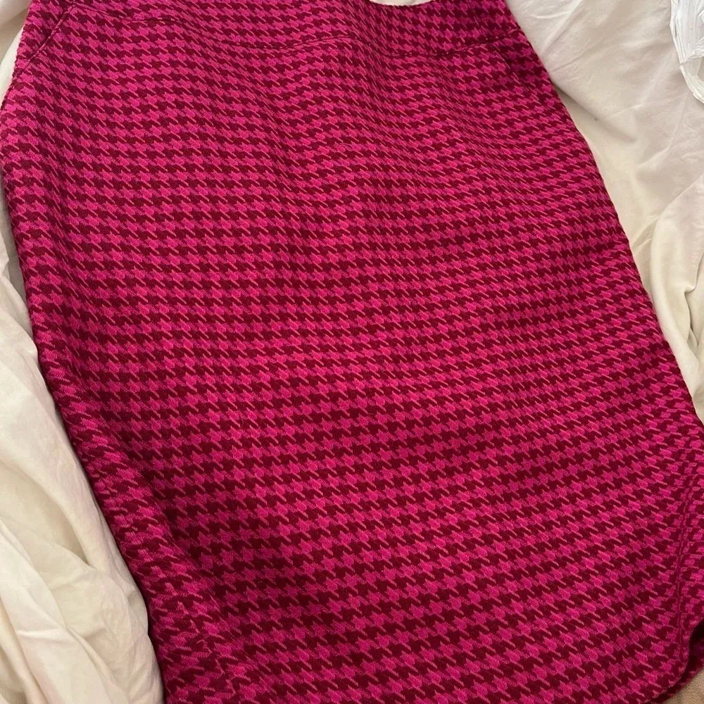 Merona maroon houndstooth pencil skirt, Size 8 - Image 2