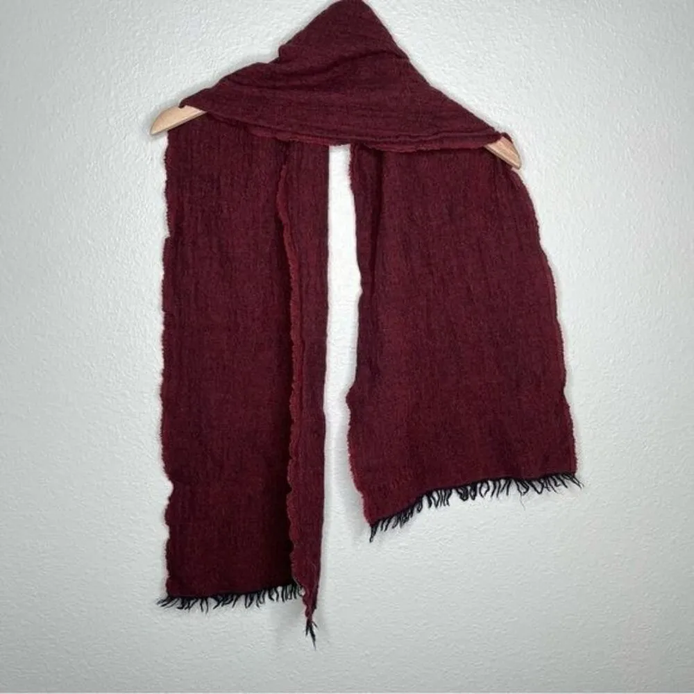 Valentino burgundy red shaggy fringe wool logo winter scarf - Image 2
