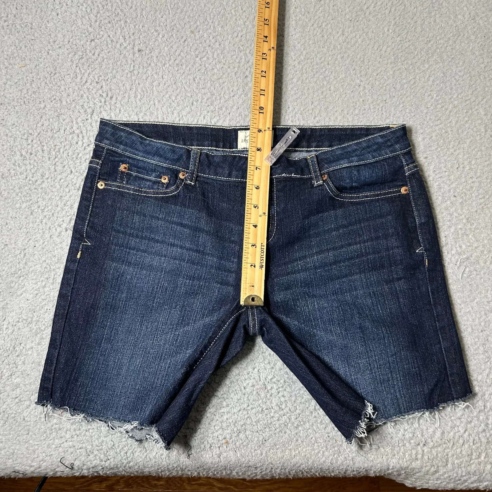 Aeropostale Denim Shorts Womens 9/10 Blue Mid Rise Cutoff‎ Jean Shorts - Image 7