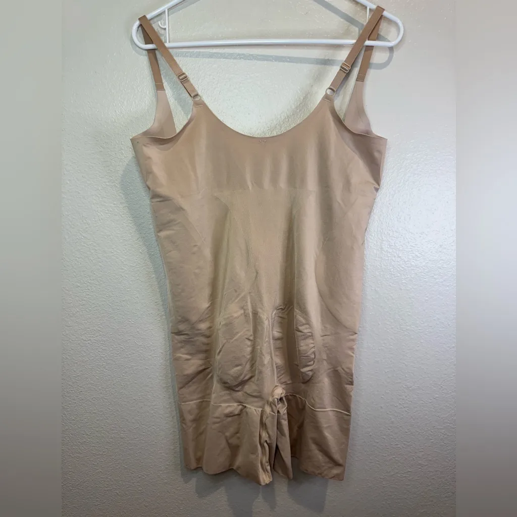 Spanx  Sculpt Women's Bodysuit OnCore Open-Bust‎ Mid-Thigh Soft Nude Size 3X - Image 10