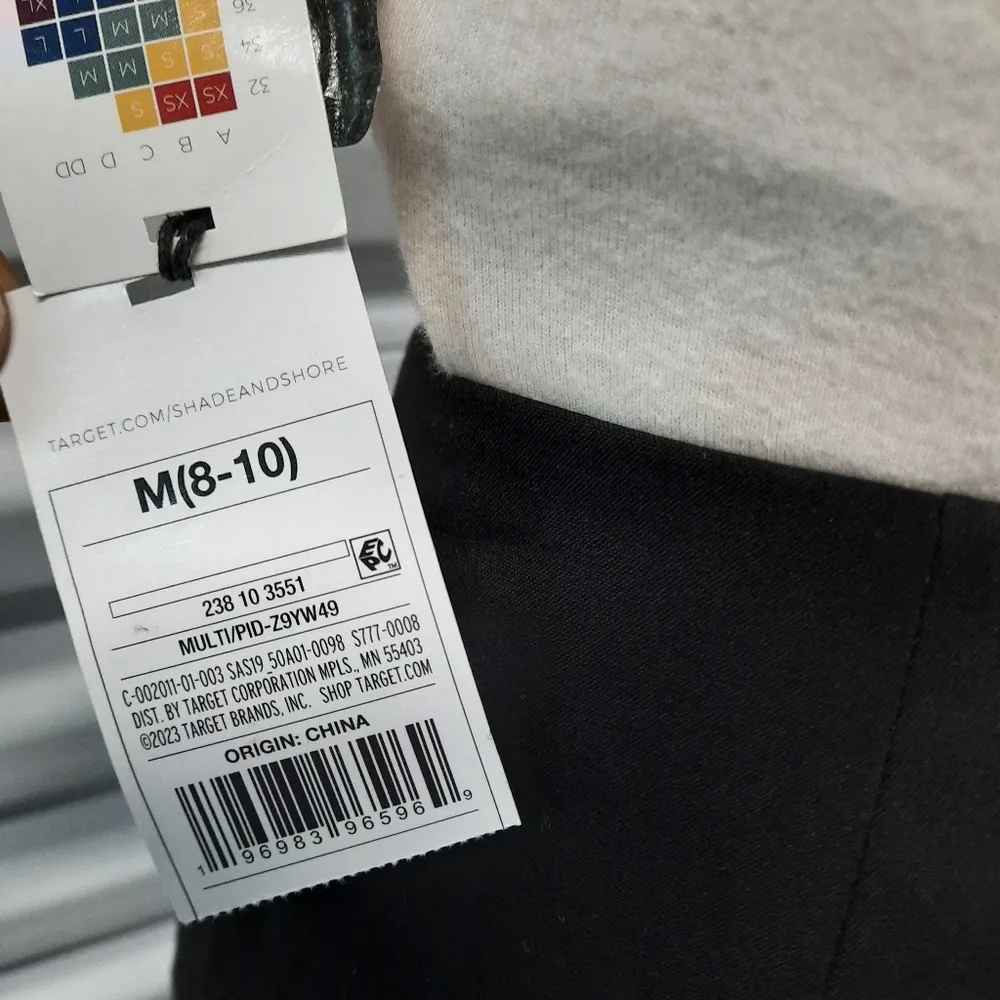 Shade & Shore Bikini Top Women's Size Medium Tropical Bandeau Swimsuit Swimwear - Image 9