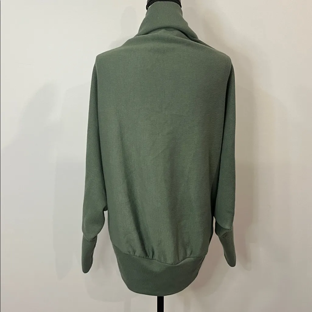 Mono B cocoon shrug cardigan dolman stretch ribbed knit cozy S/M Green - Image 4