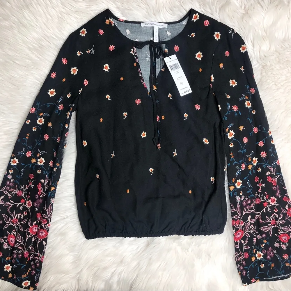 NWT BCBGeneration Floral Print Bell Sleeve Top - Image 2