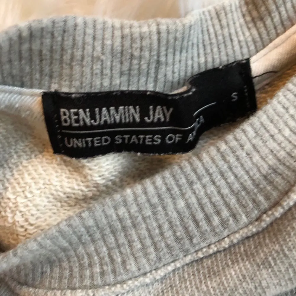 Relia Sweatshirt In Heather Grey  - Image 7