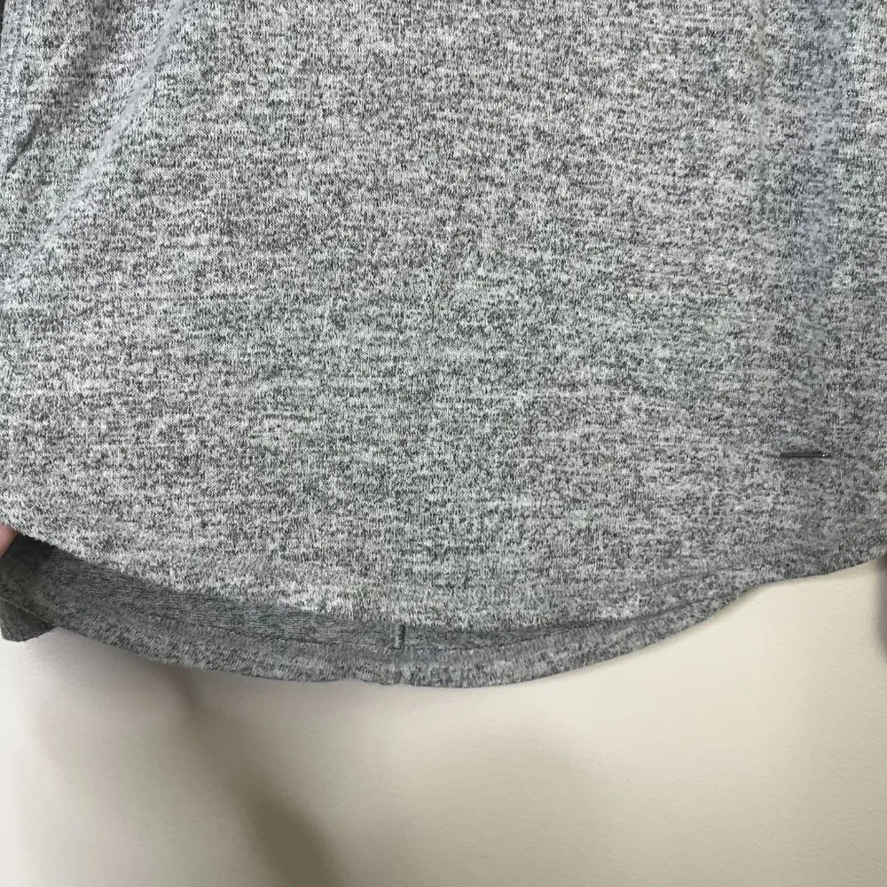 Abercrombie & Fitch Ribbed Sleeve Curve Hem Heather Gray Crewneck Long Sleeve - Image 4