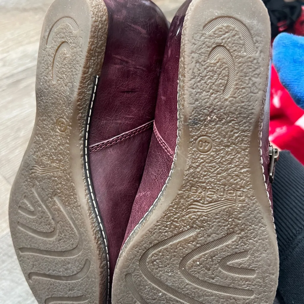 Dansko Burgundy Leather Ankle Boots size 40 - Image 12