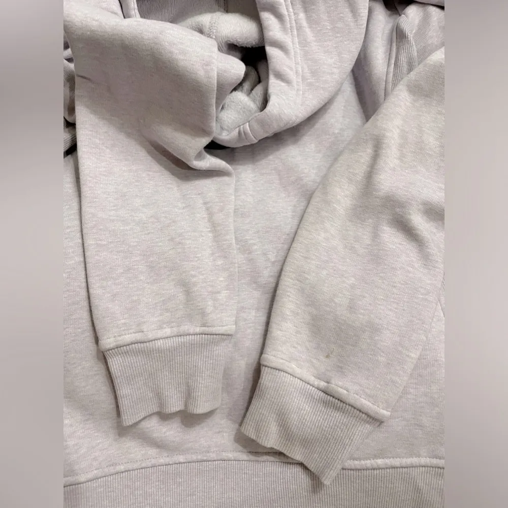 UGG Full Zipper Hoodie Sweater Lilac Purple Size M - Image 7