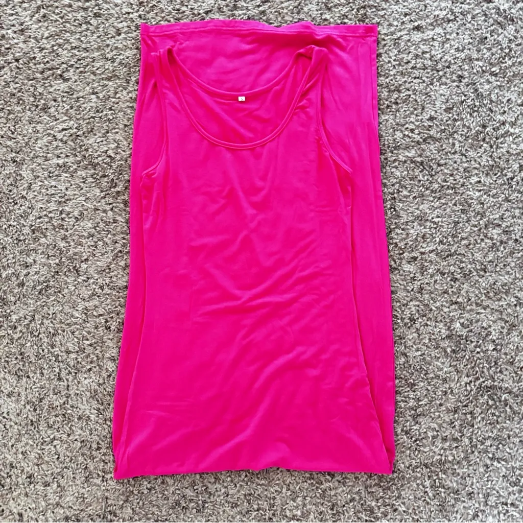 NWT Hot Pink Maxi dress, Small - Image 4