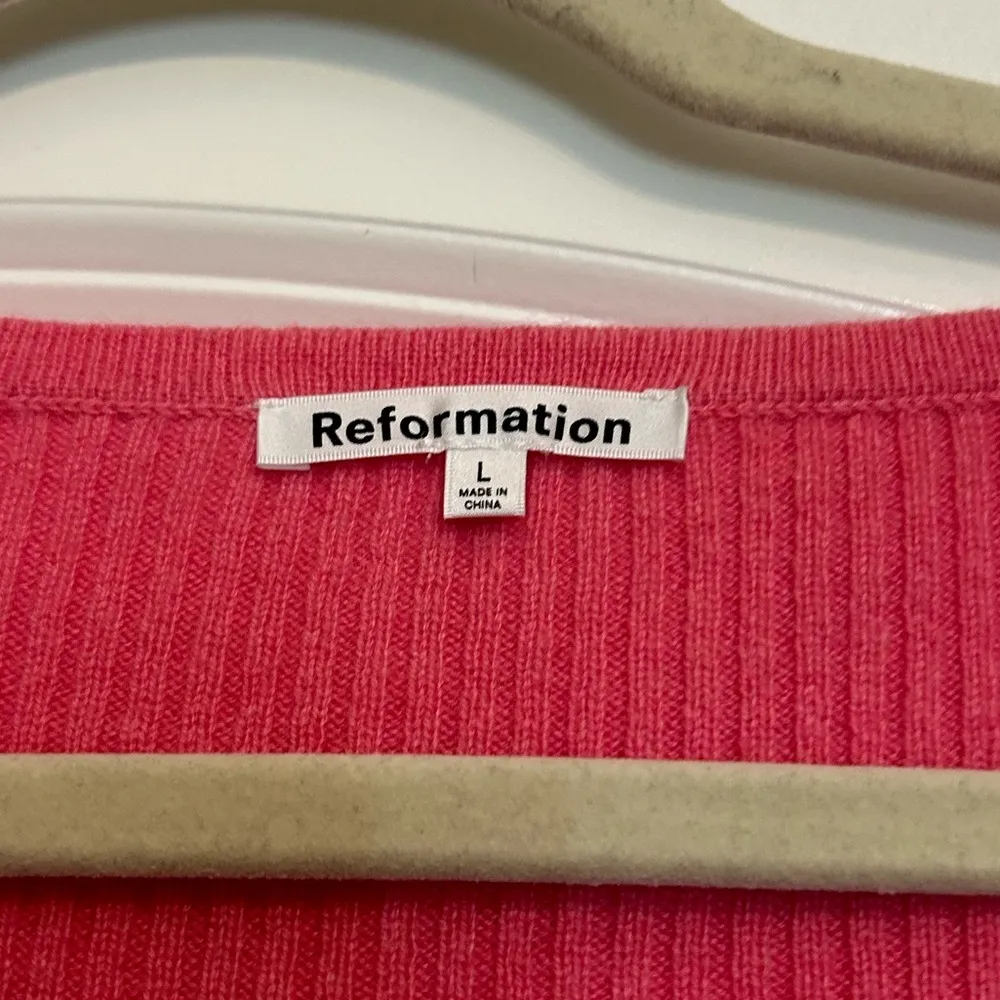 Reformation Cropped Cashmere Sweater - Image 3
